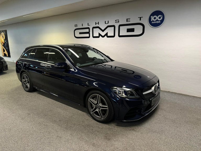 Mercedes C300 de AMG Line stc. aut.