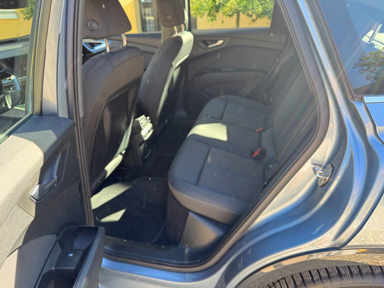 Billede af Audi Q4 e-tron 40 Advanced Sportback