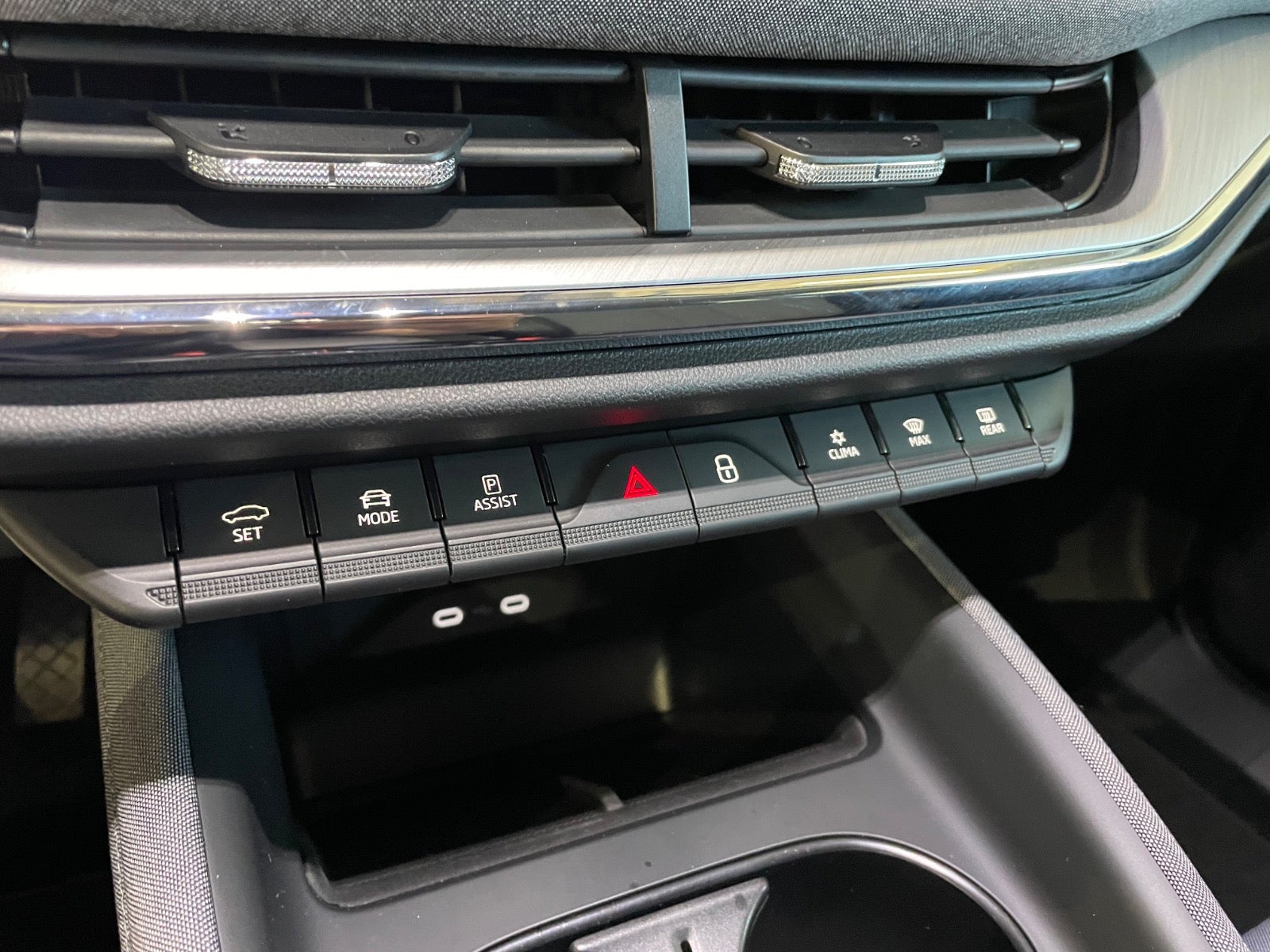 Skoda Enyaq iV Plus Loft