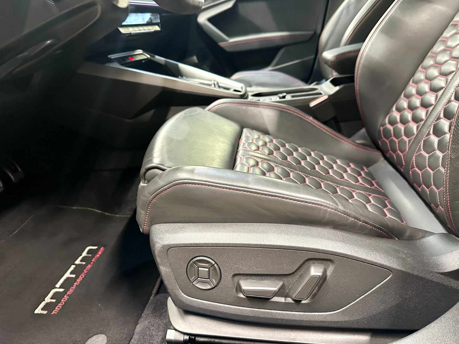 Billede af Audi RS3 2,5 TFSi MTM Sportback quattro S-tr.