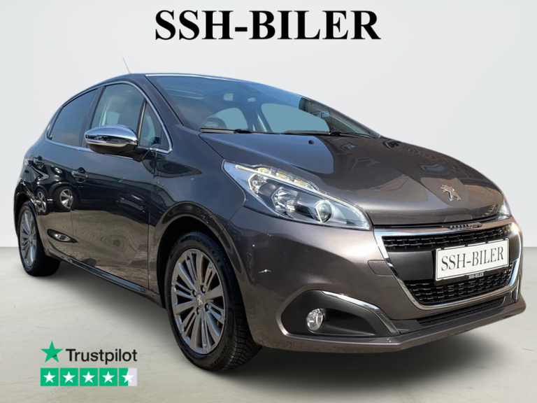 Peugeot 208 PureTech 82 Signature Sky