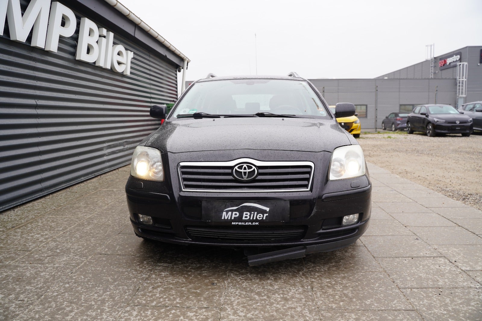 Billede af Toyota Avensis 1,8 VVT-i Terra stc.