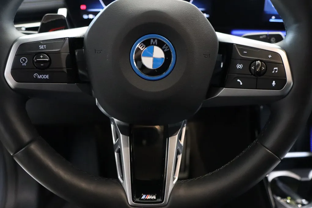 BMW iX1 xDrive30 M-Sport