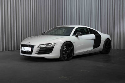 Audi R8 4,2 FSi Coupé quattro R-tr. 2d