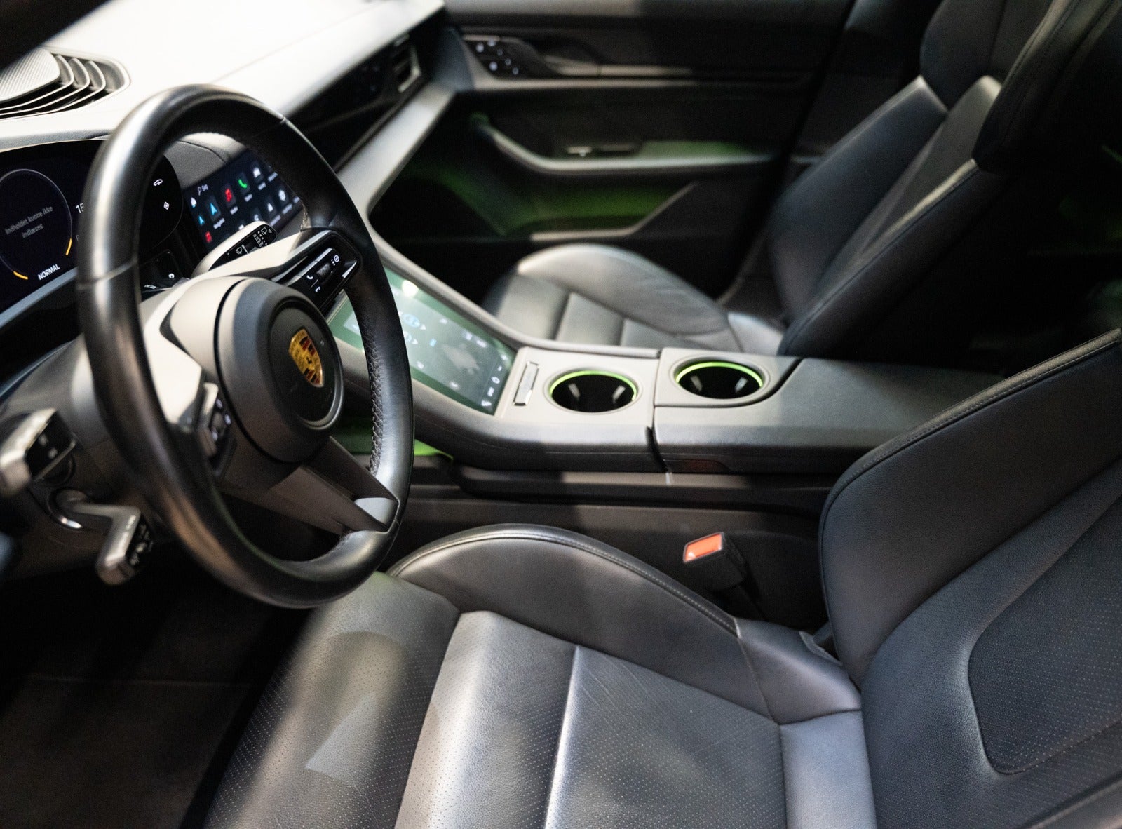 Billede af Porsche Taycan 4  Performance+ Cross Turismo