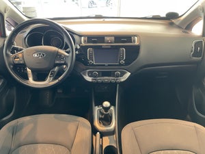 Kia Rio CVVT Attraction+