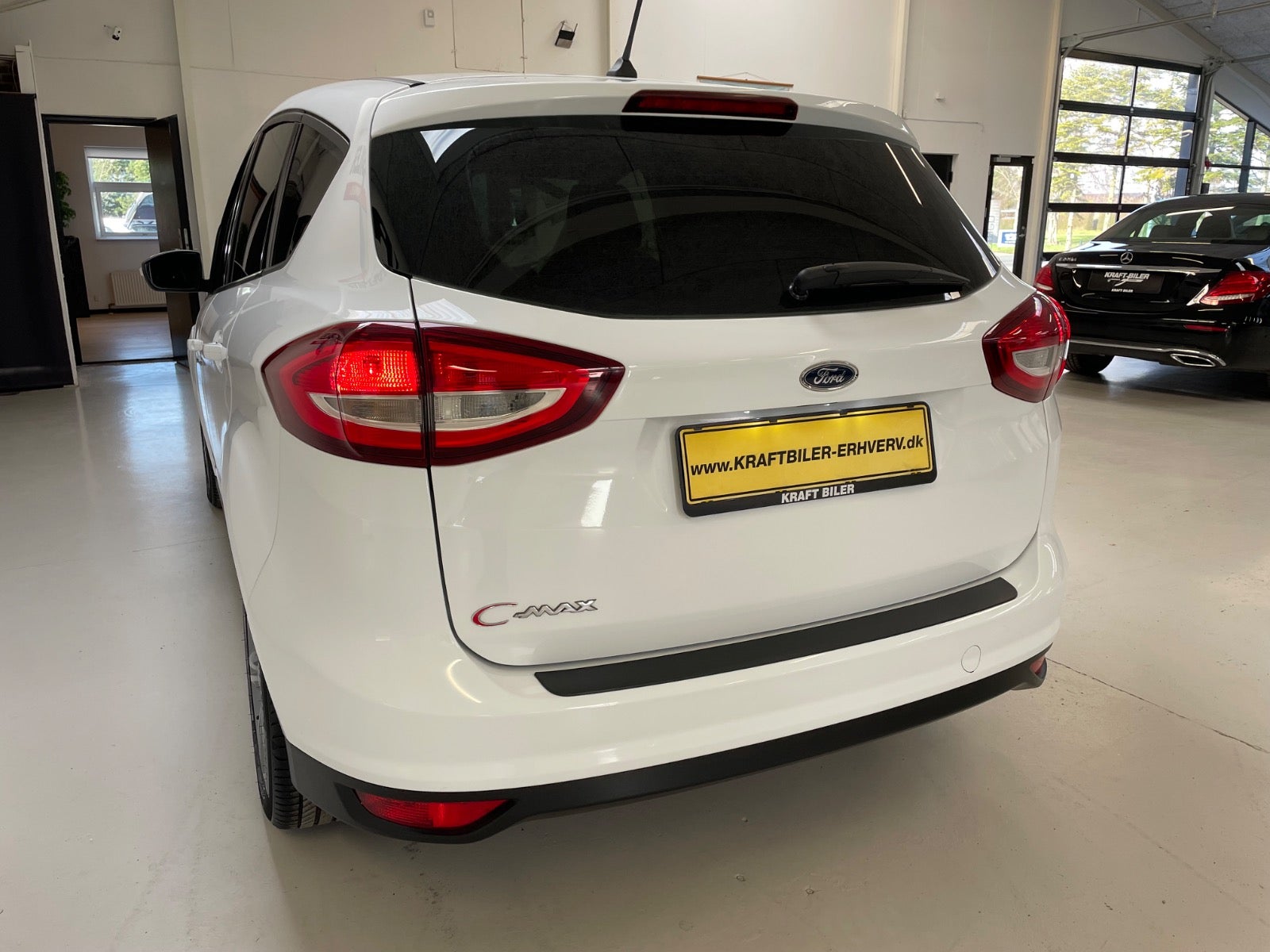 Billede af Ford C-MAX 1,5 TDCi 120 Business Van