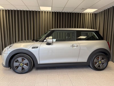 MINI Cooper SE Essential