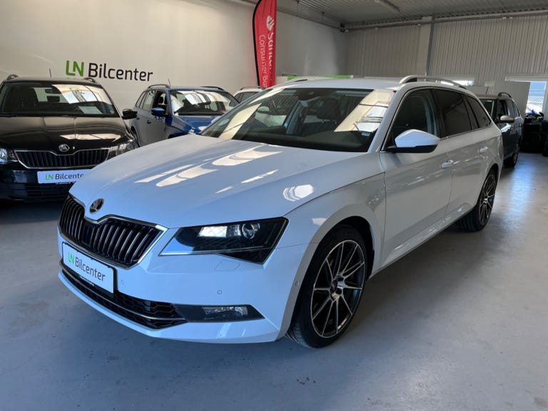 Skoda Superb TSi 150 Style Combi DSG