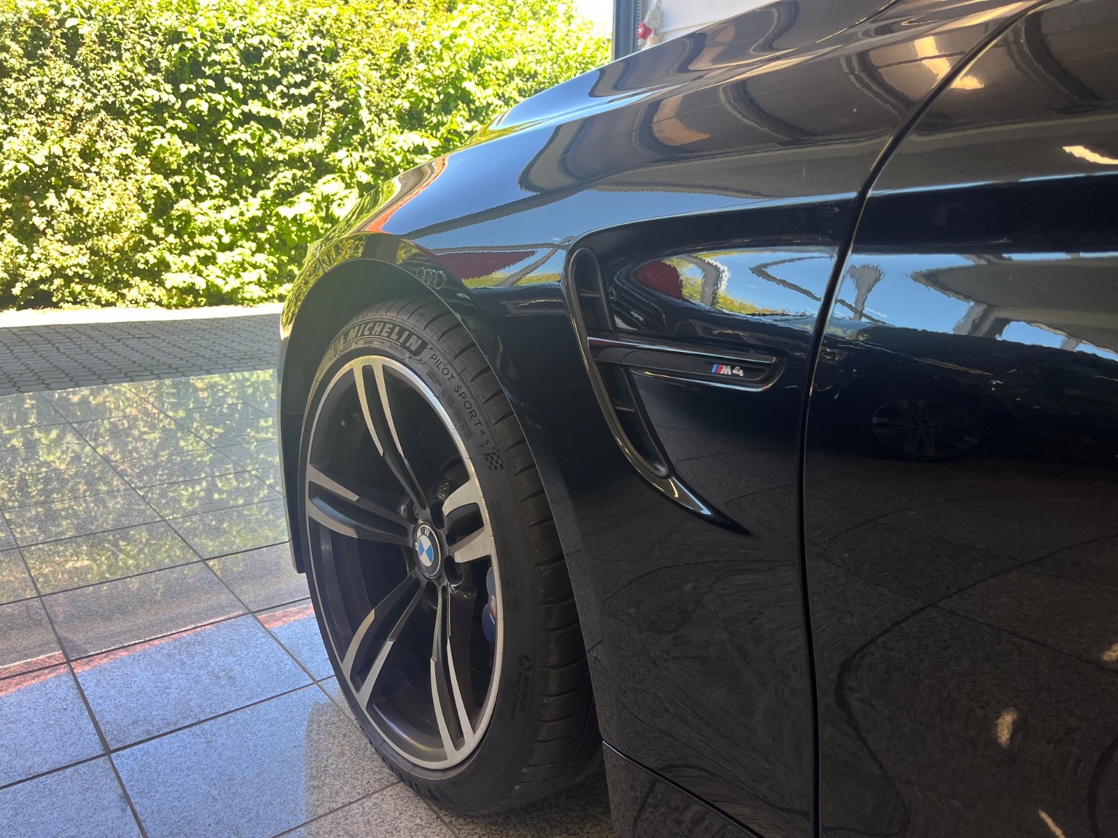 Billede af BMW M4 3,0 Cabriolet Competition aut.
