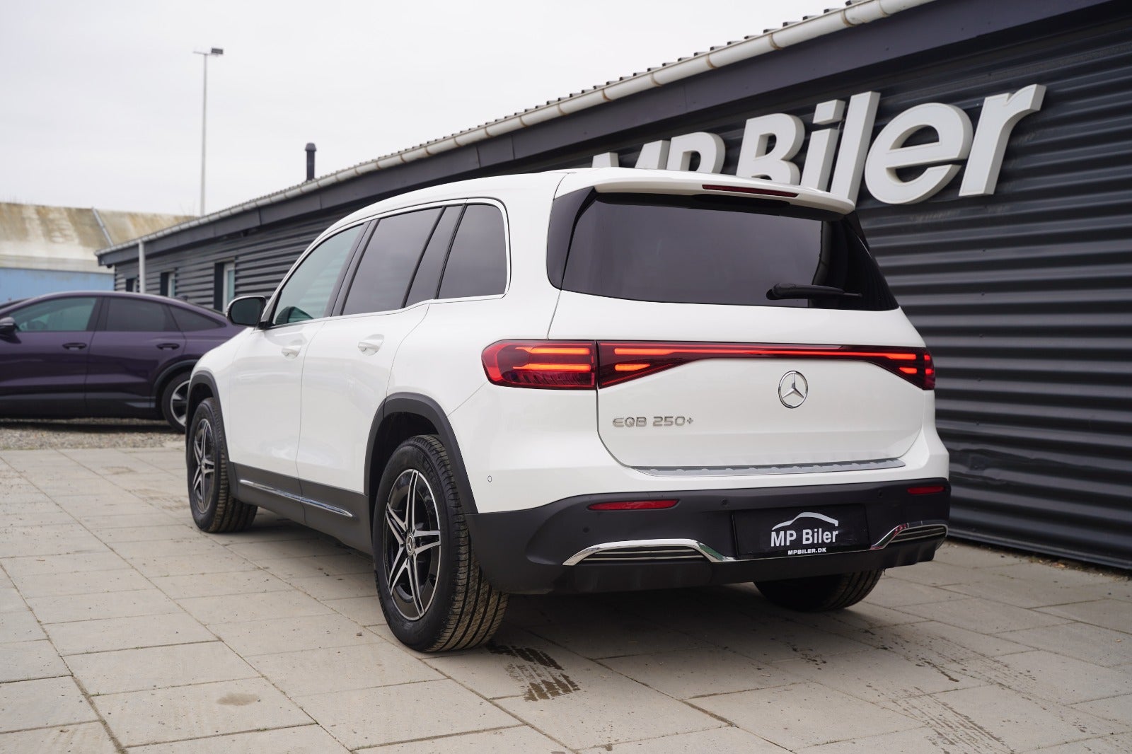 Billede af Mercedes EQB250+  AMG Line