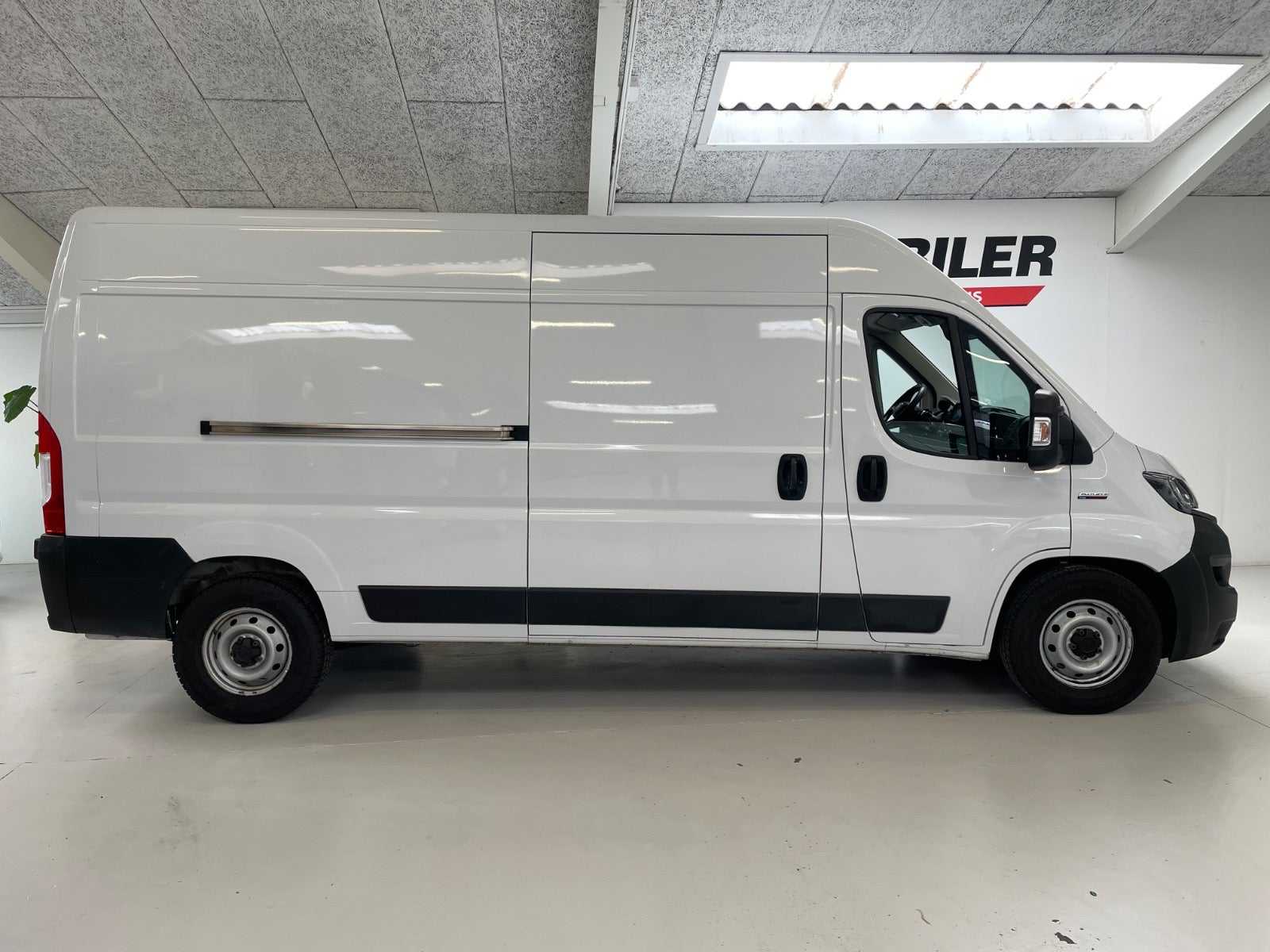 Billede af Fiat Ducato 35 2,2 MJT 140 Kassevogn L3H2 Pro+ aut.