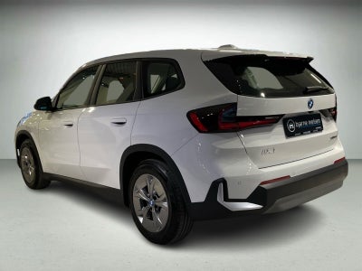 BMW iX1 xDrive30 billede 2