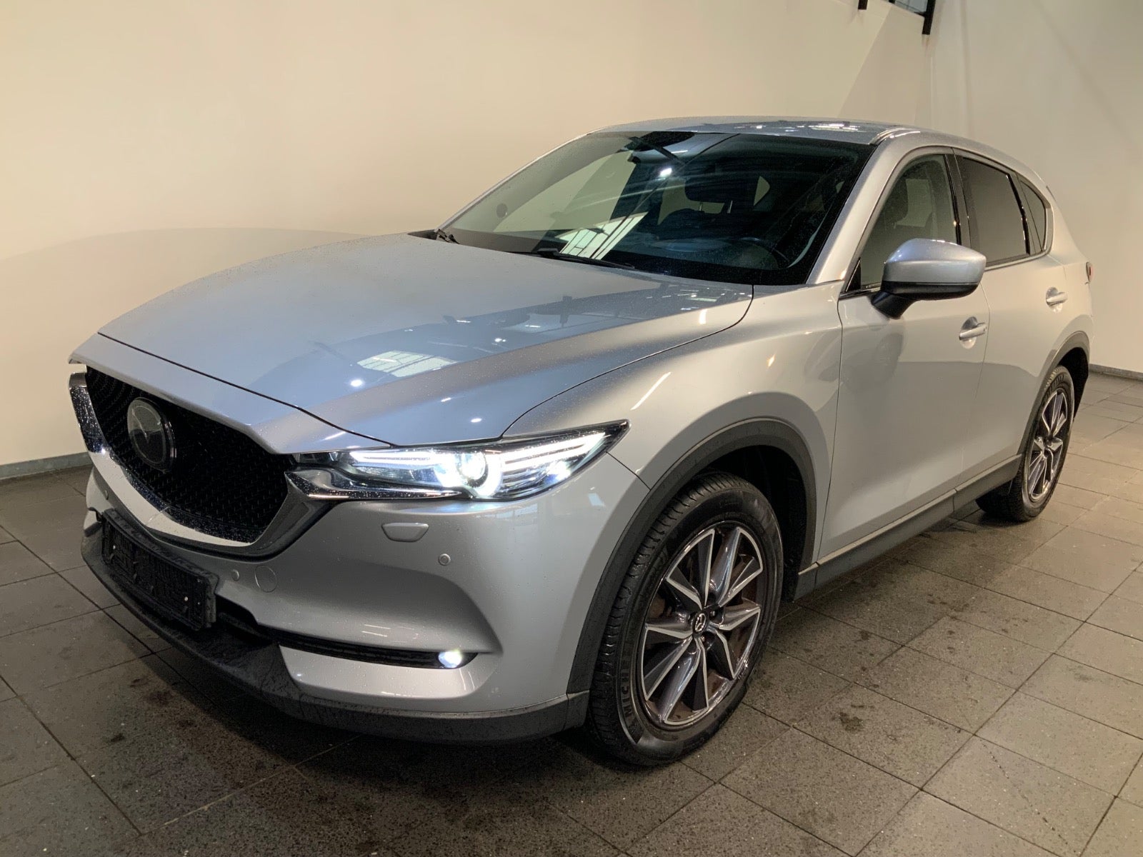 Mazda CX-5 (1/8)