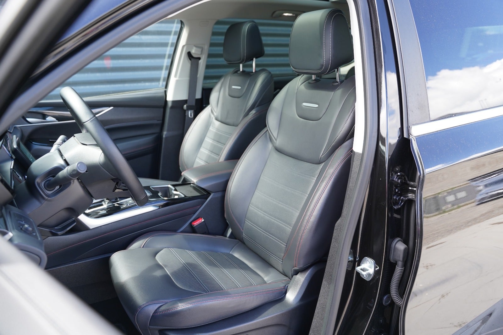 Billede af Maxus Euniq6 70