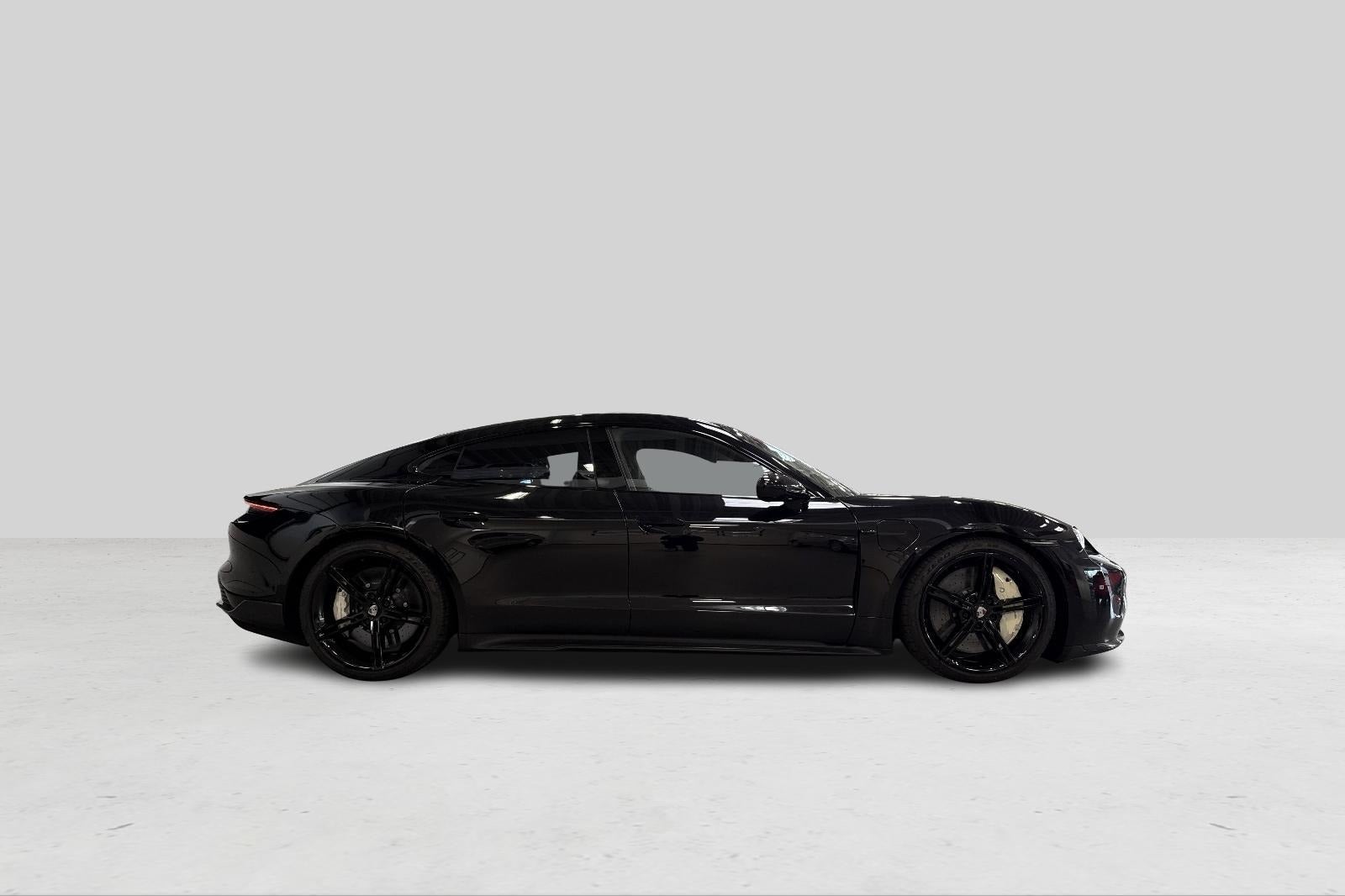 Porsche Taycan Turbo S Performance+