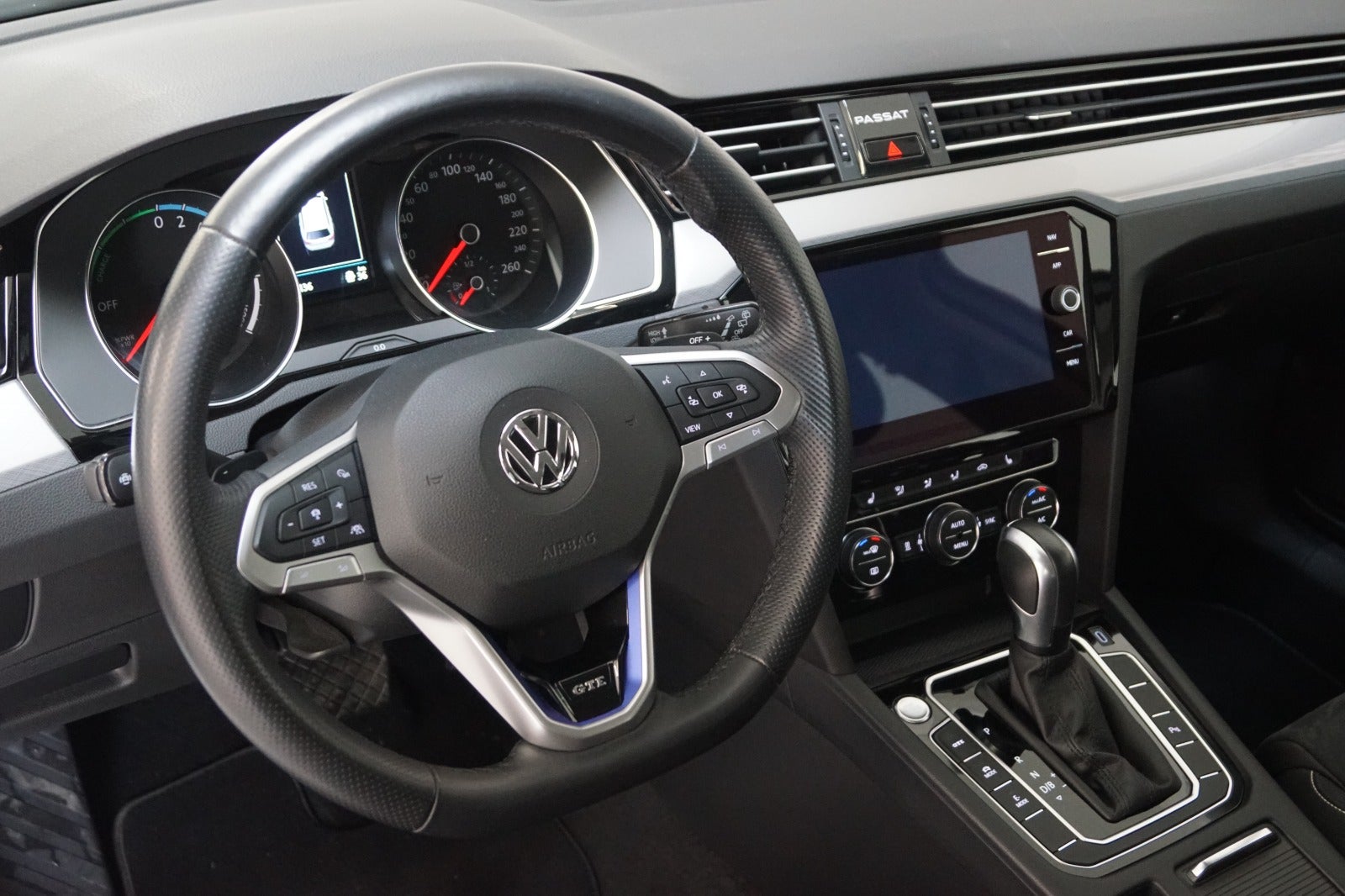 VW Passat GTE Highline+ Variant DSG