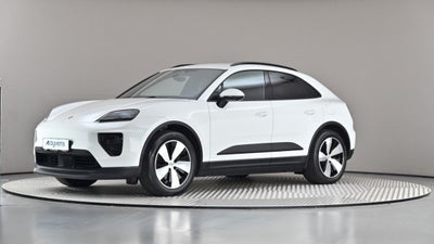 Porsche Macan   5d