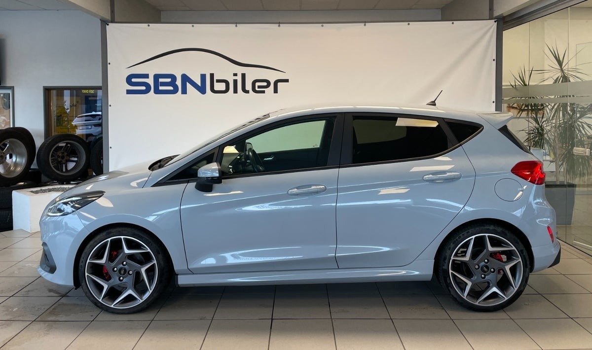 Ford Fiesta EcoBoost ST2