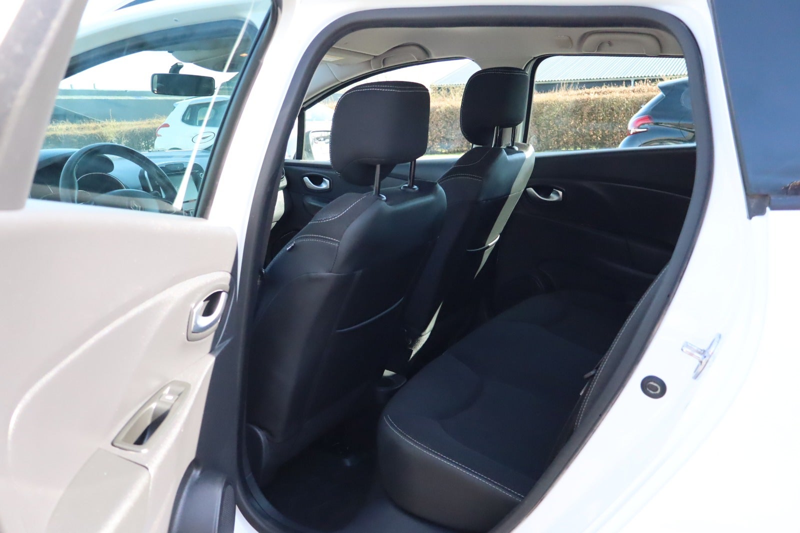 Billede af Renault Clio IV 0,9 TCe 90 Limited Sport Tourer