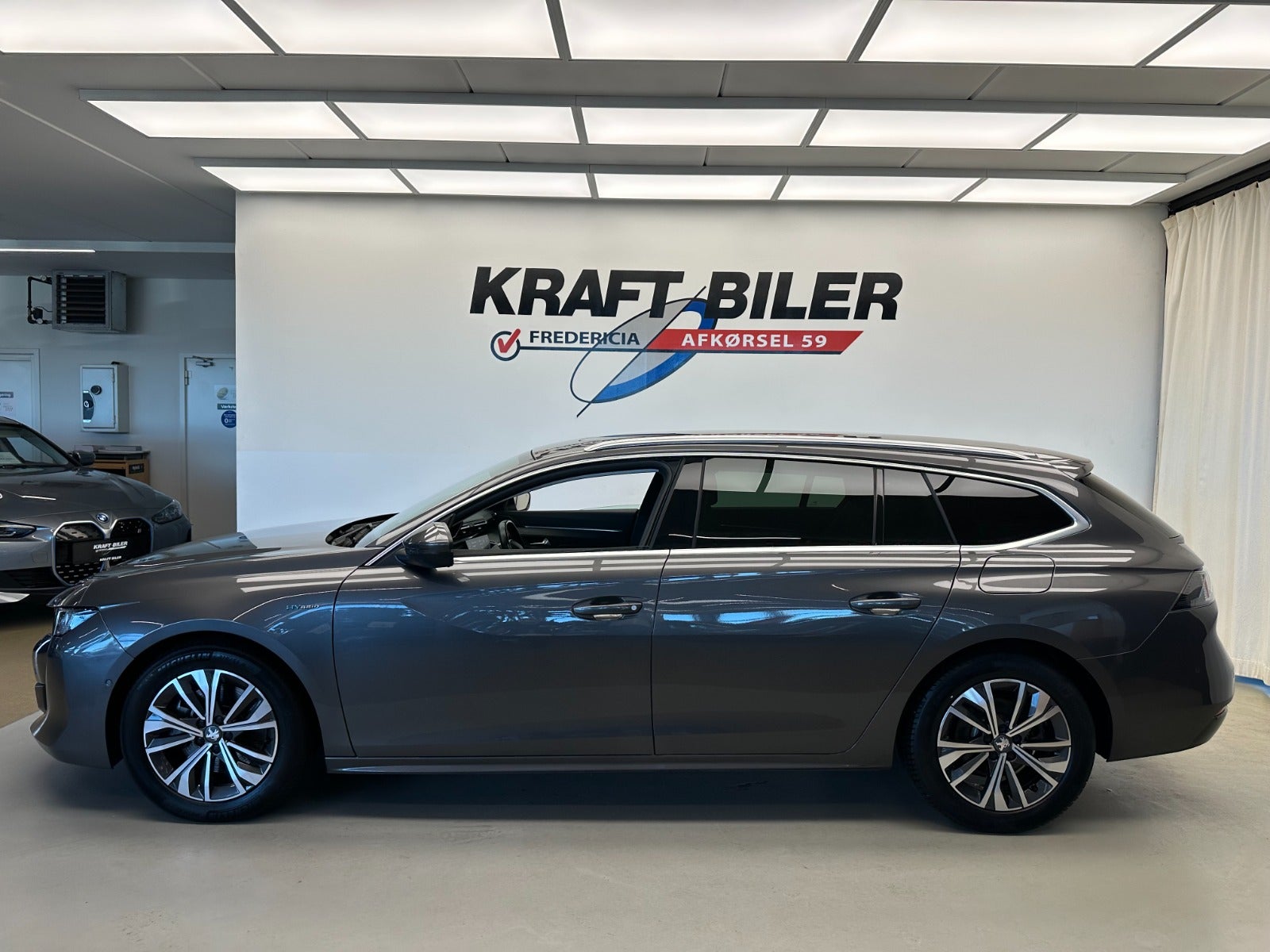 Billede af Peugeot 508 1,6 Hybrid Allure Pack SW EAT8