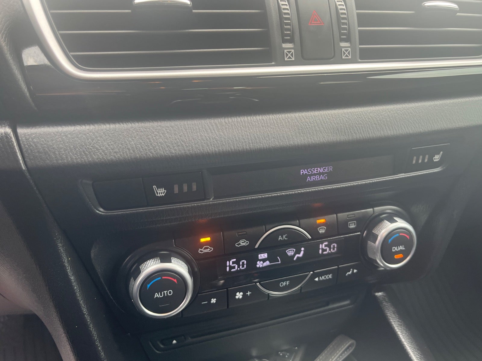 Billede af Mazda 3 1,5 SkyActiv-G 100 Vision
