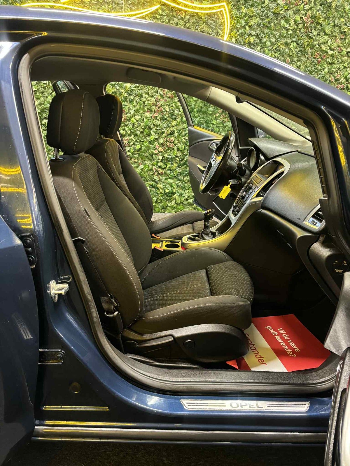 Billede af Opel Astra 1,6 T 180 Sport