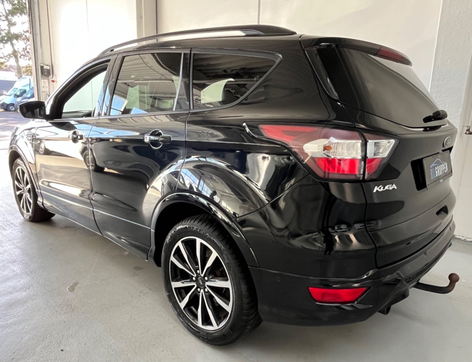 Billede af Ford Kuga 1,5 TDCi 120 ST-Line aut. Van