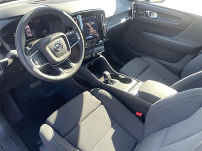 Volvo EX40 Extended Range Black Edition billede 2