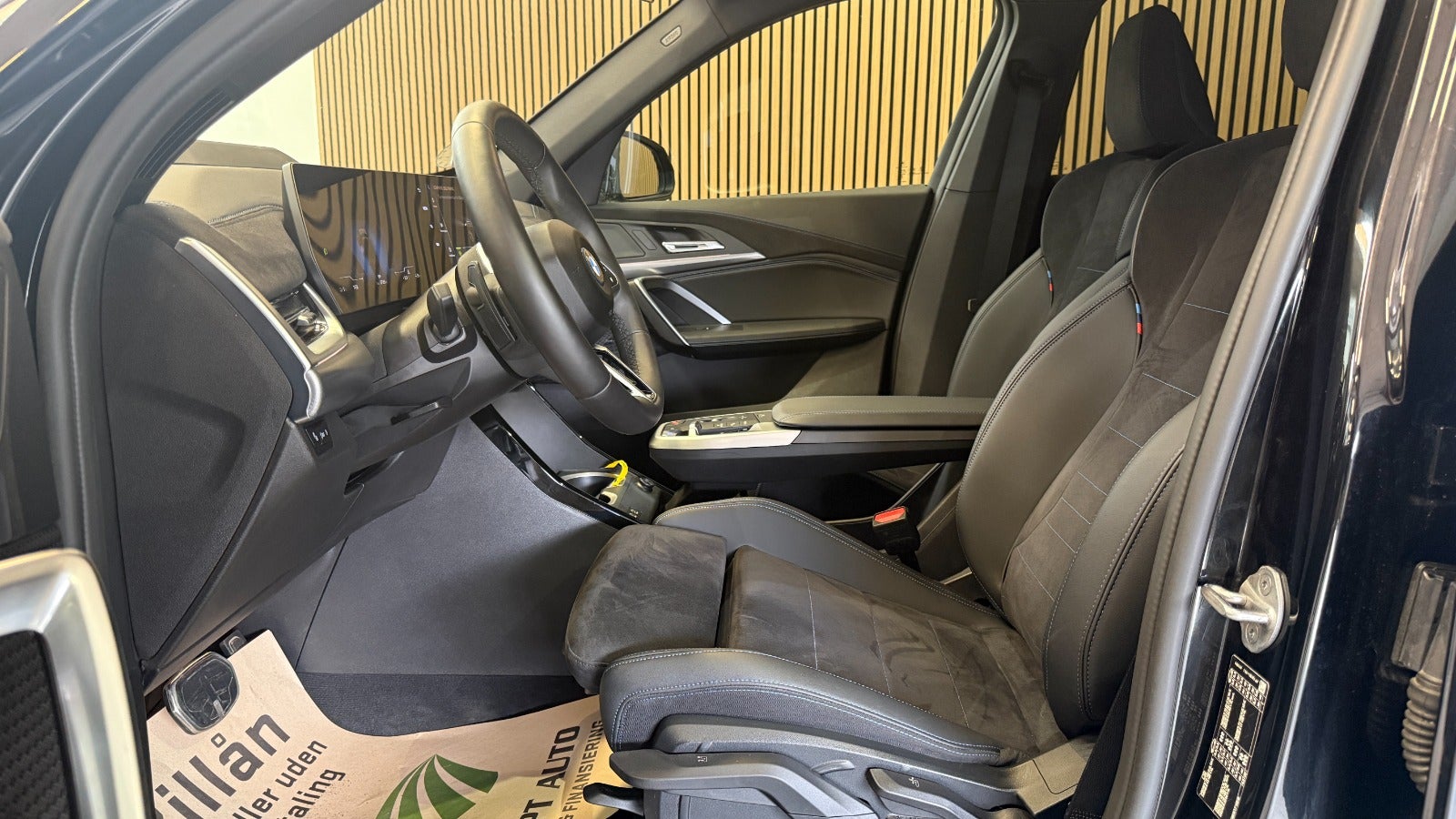 Billede af BMW iX1  eDrive20 M-Sport