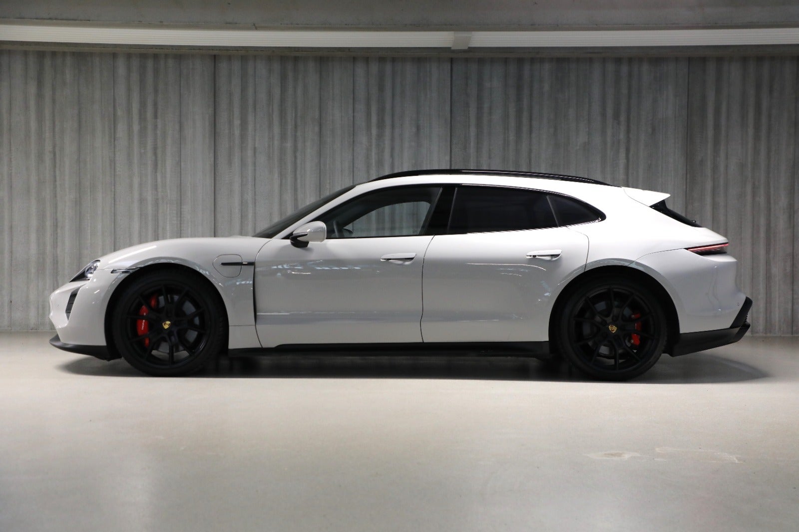 Porsche Taycan GTS Performance+ Sport Turismo