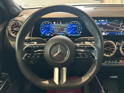 Mercedes EQB250+ Electric Art