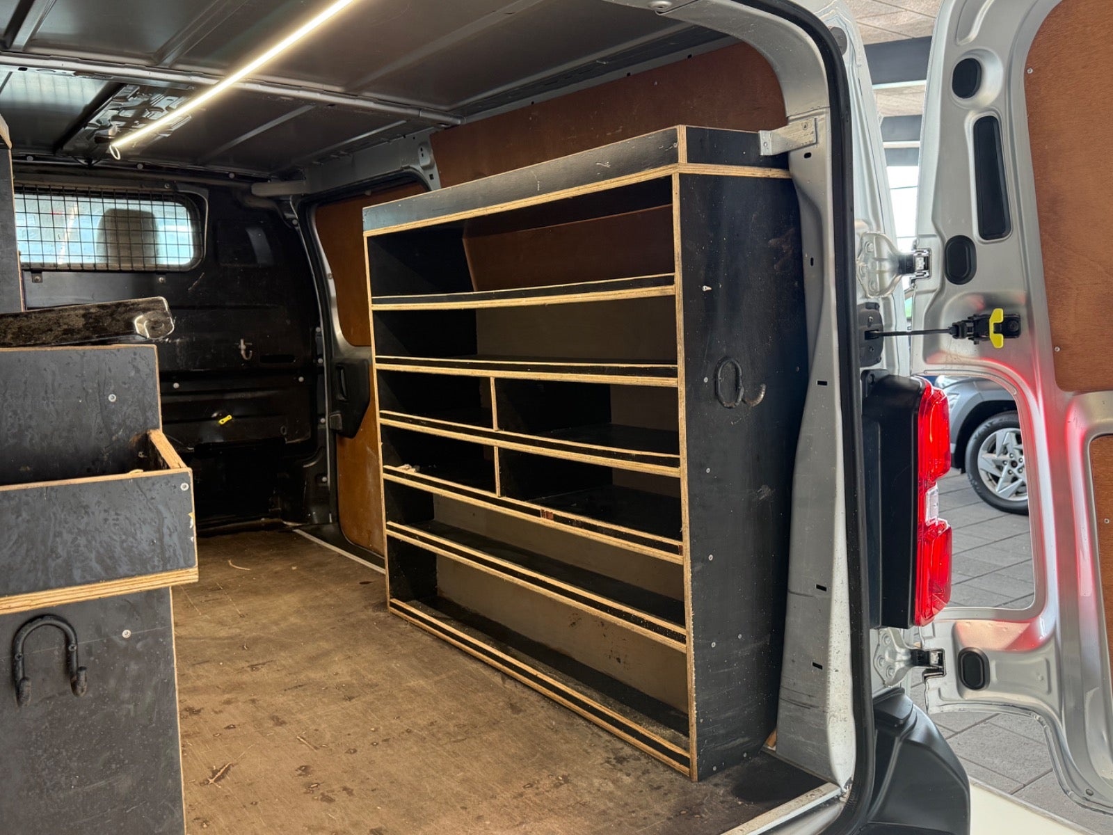 Billede af Citroën Jumpy 2,0 BlueHDi 180 L3 ProffLine EAT6