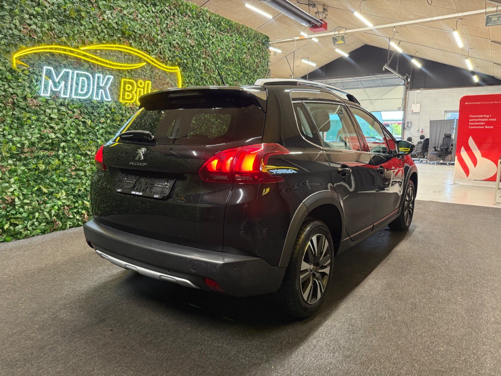 Billede af Peugeot 2008 1,2 e-THP 110 Allure Sky