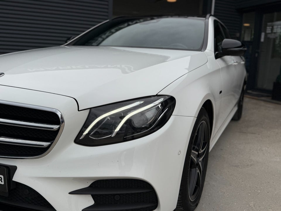 Mercedes E300 de, Billede 2