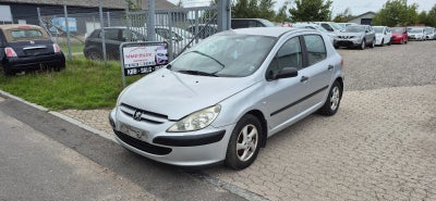 Peugeot 307 1,6 XR 5d