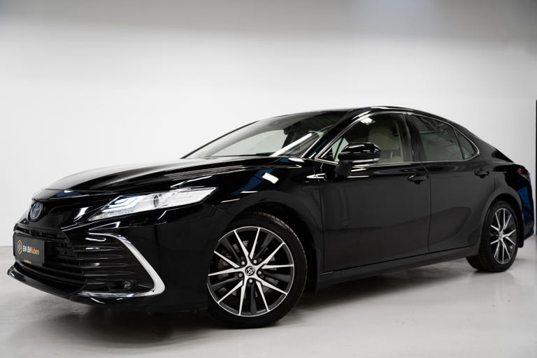 Toyota Camry Hybrid H4 CVT