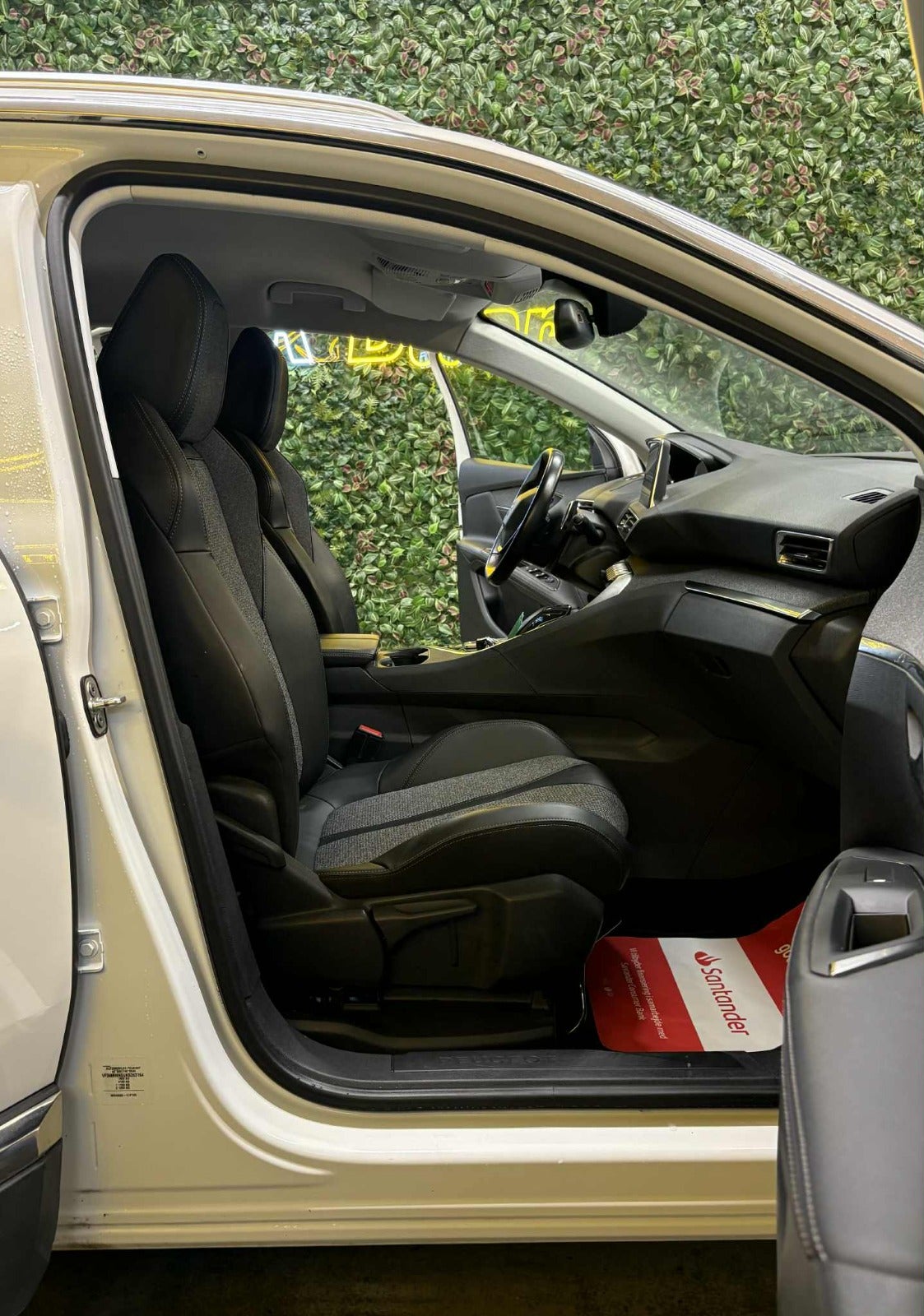 Billede af Peugeot 3008 1,2 PureTech 130 Allure EAT8