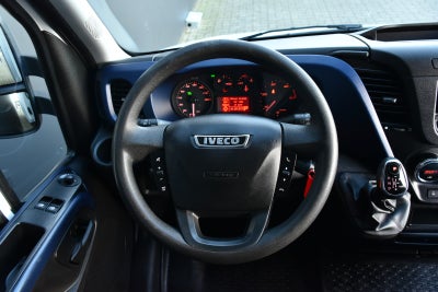 Iveco Daily 35S18 Alukasse m/lift AG8