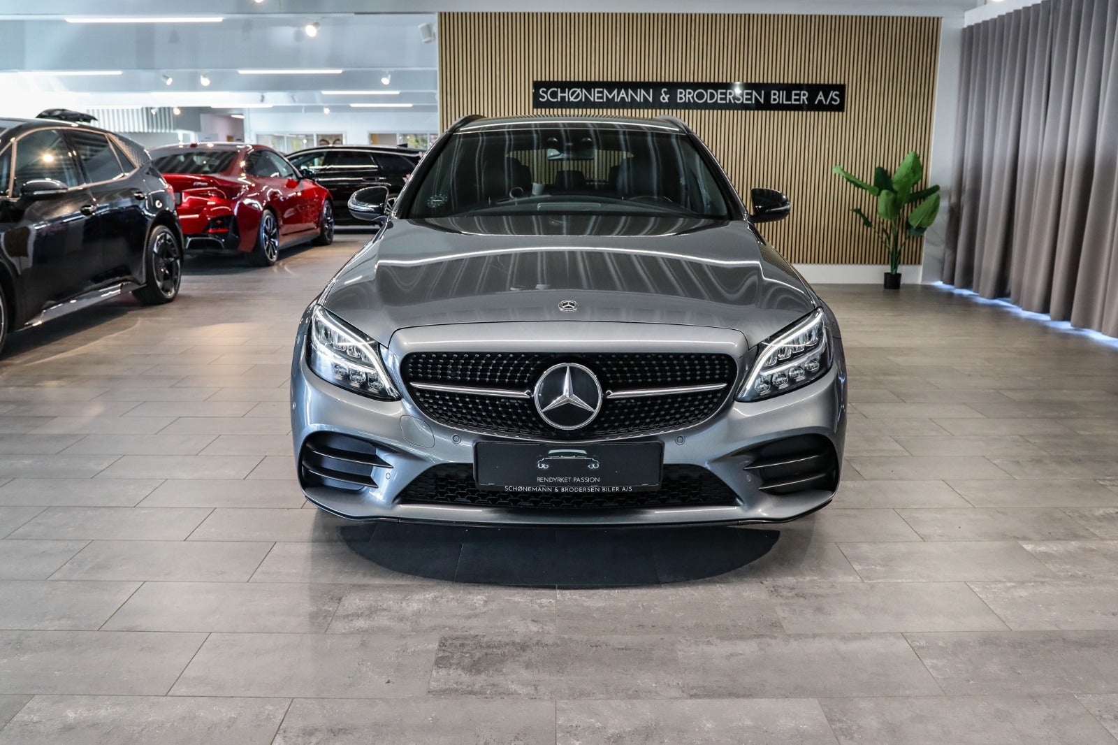 Billede af Mercedes C220 d 2,0 AMG Line Night Edition stc. aut.