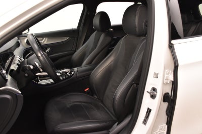 Mercedes E300 de AMG Line stc. aut.