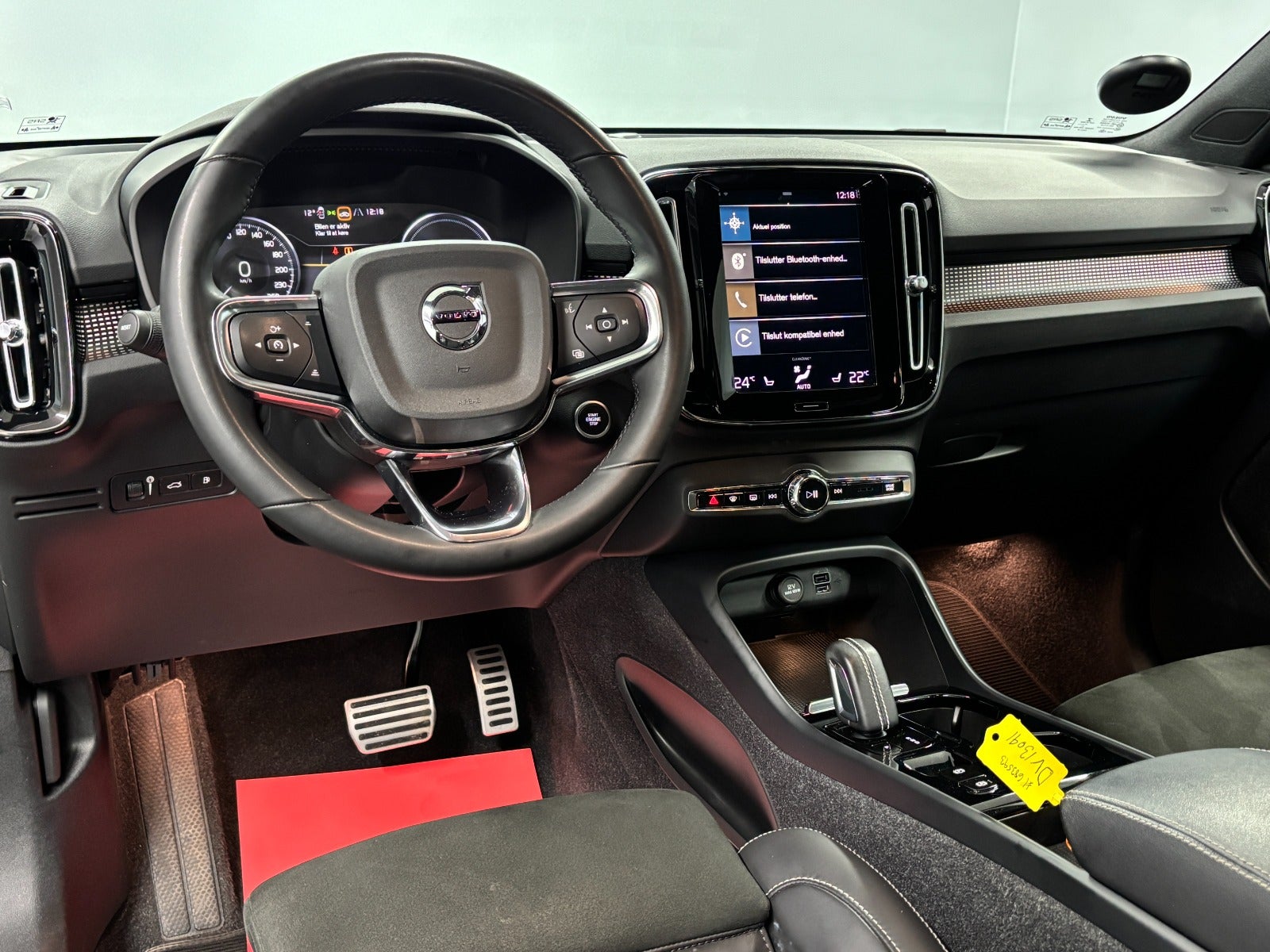 Billede af Volvo XC40 1,5 T5 ReCharge R-Design aut.