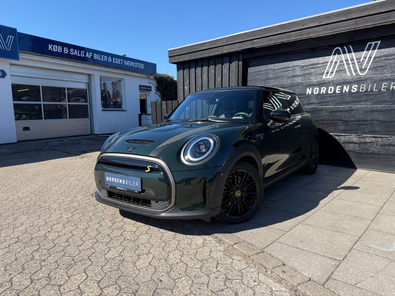 MINI Cooper SE Resolute Edition