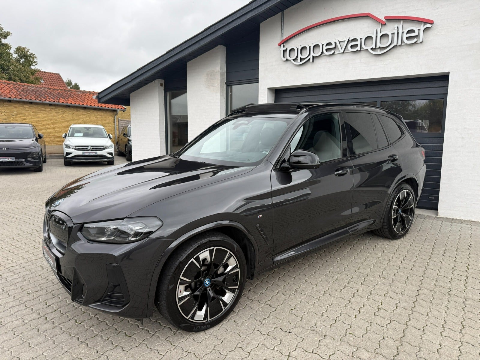 BMW iX3, Billede 2