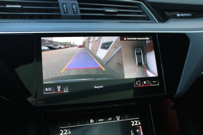 Audi Q8 e-tron S-line Black Style Sportback quattro