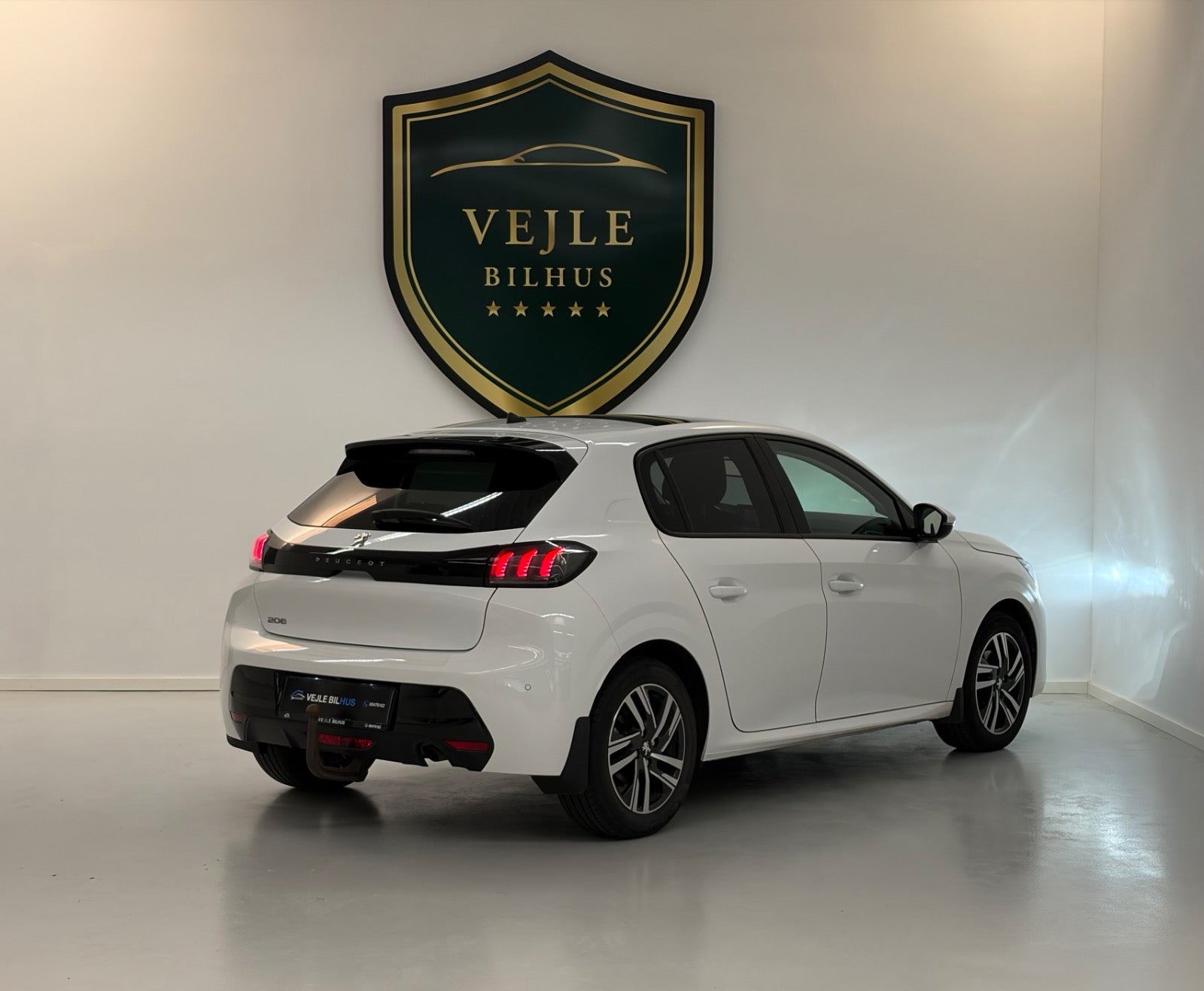 Billede af Peugeot 208 1,5 BlueHDi 100 Allure Sky