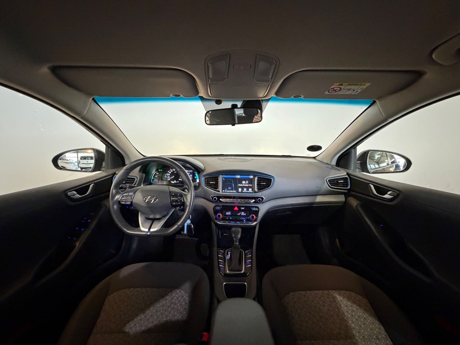 Hyundai Ioniq PHEV Trend DCT