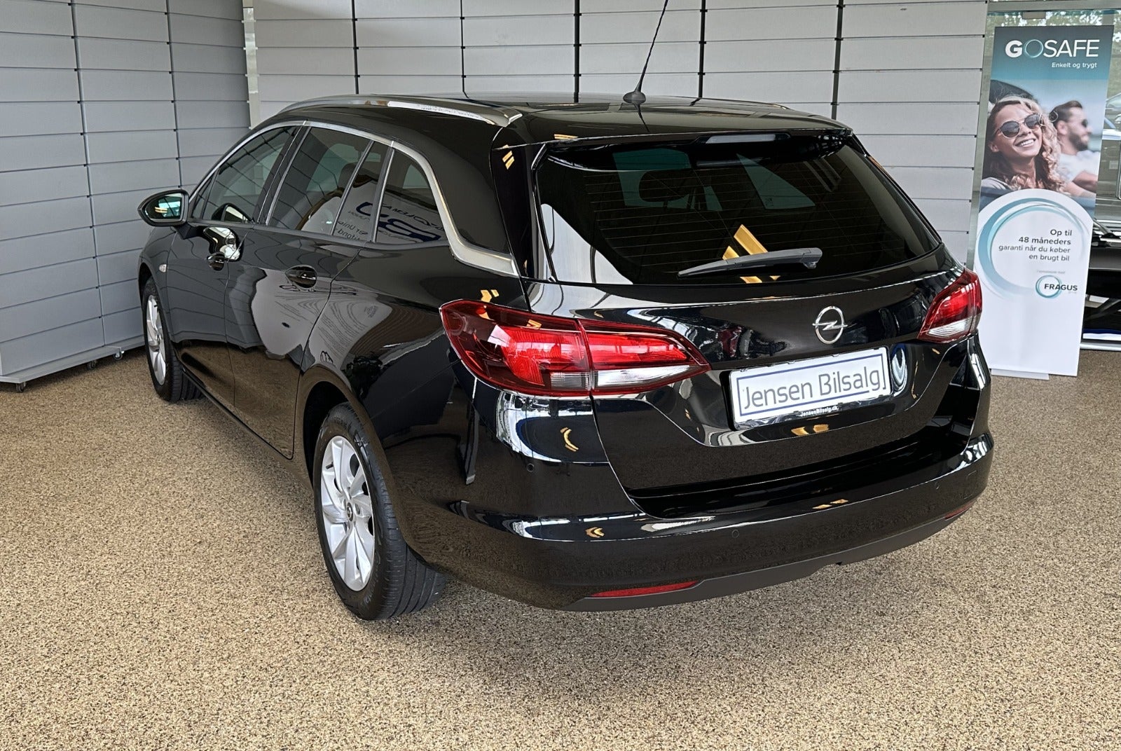 Opel Astra D 122 Elegance Sports Tourer aut.