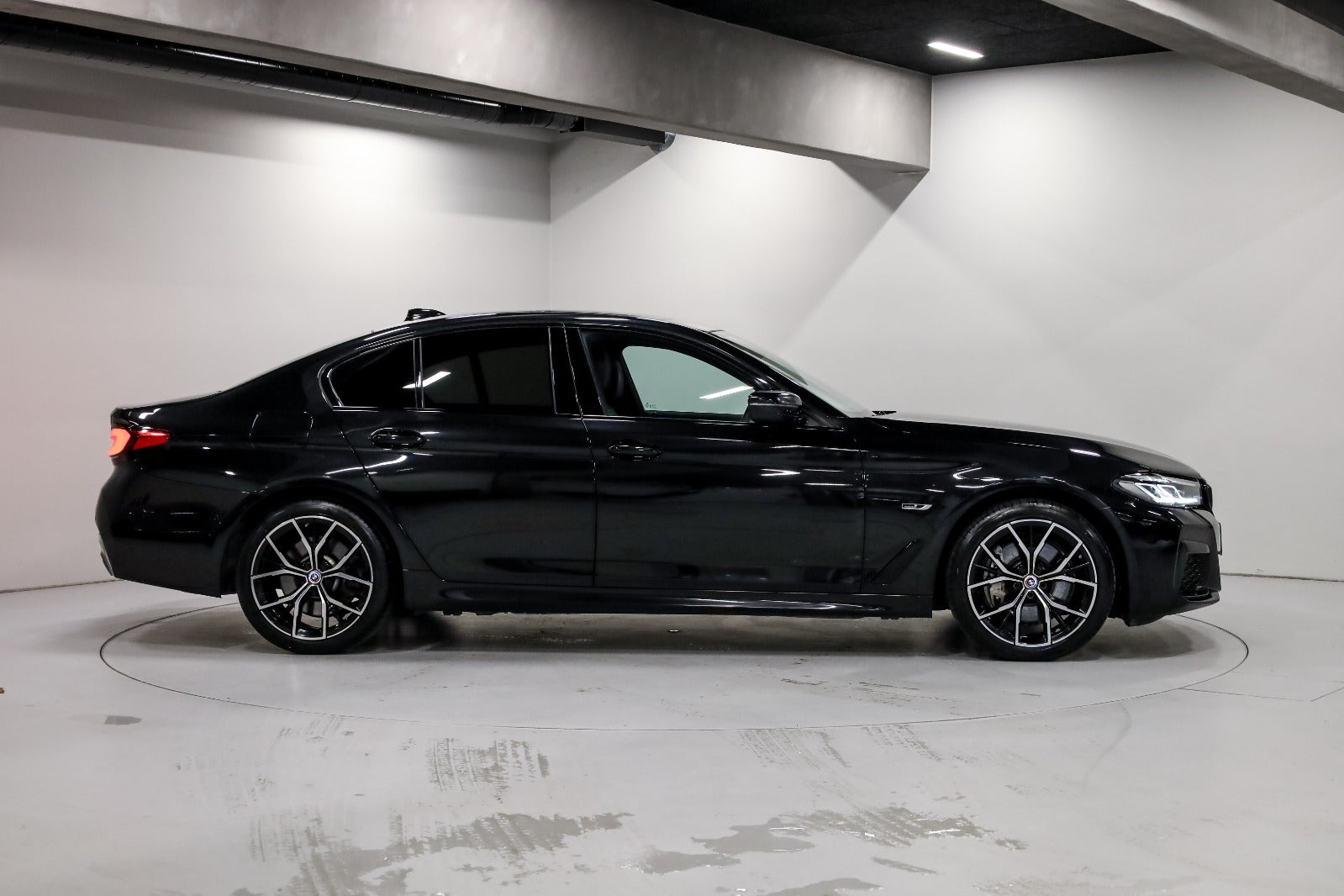 BMW 545e 3,0 M-Sport xDrive aut.