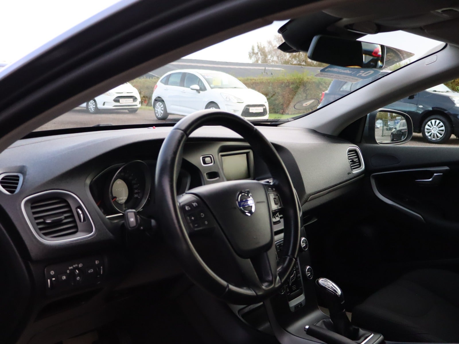 Billede af Volvo V40 2,0 D2 120 Momentum Eco